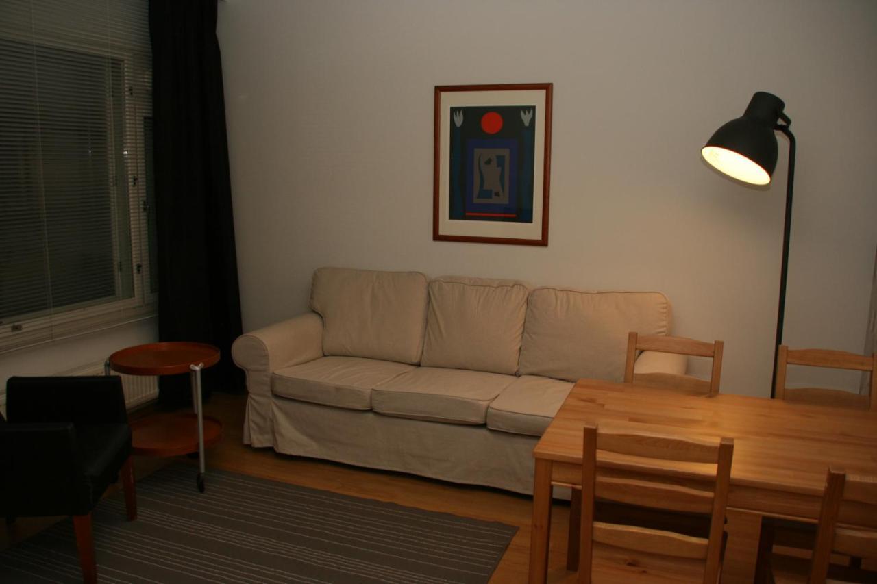 City Apartments Turku - 1 Bedroom Apartment With Private Sauna Room photo